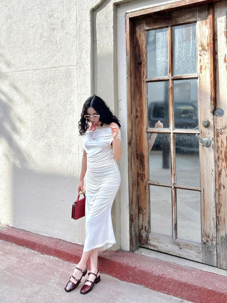 Ivory 1960s Cap Sleeve Slim Pleated Dress