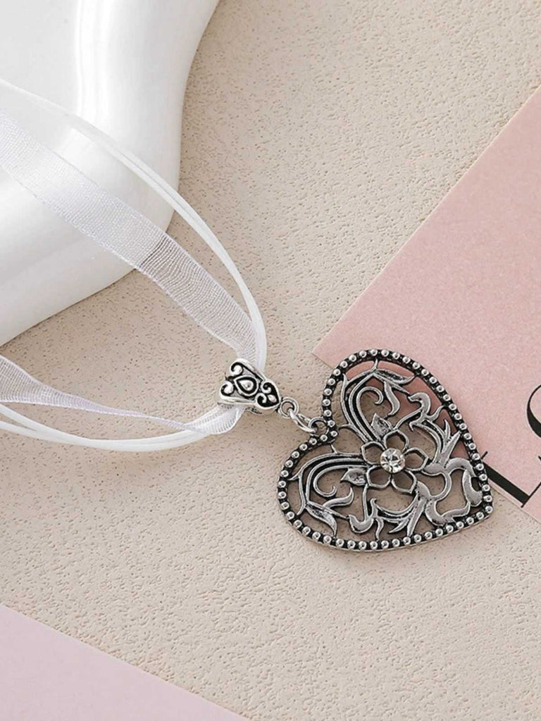 Vintage Ribbon Heart Flower Necklace
