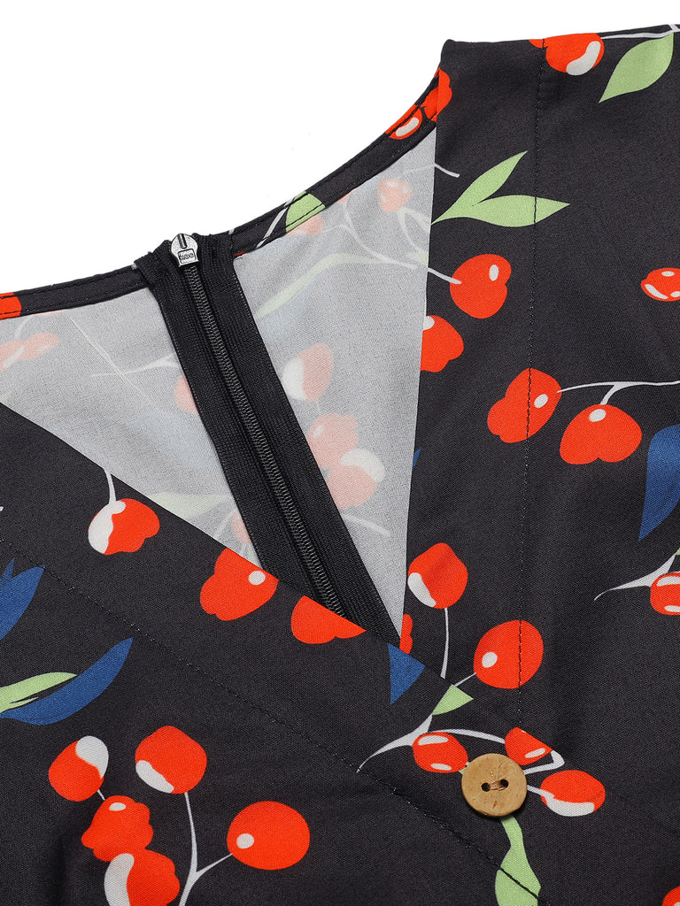 1940s Floral VNeck Added Button | 1940s | vintage dress, retro fashion