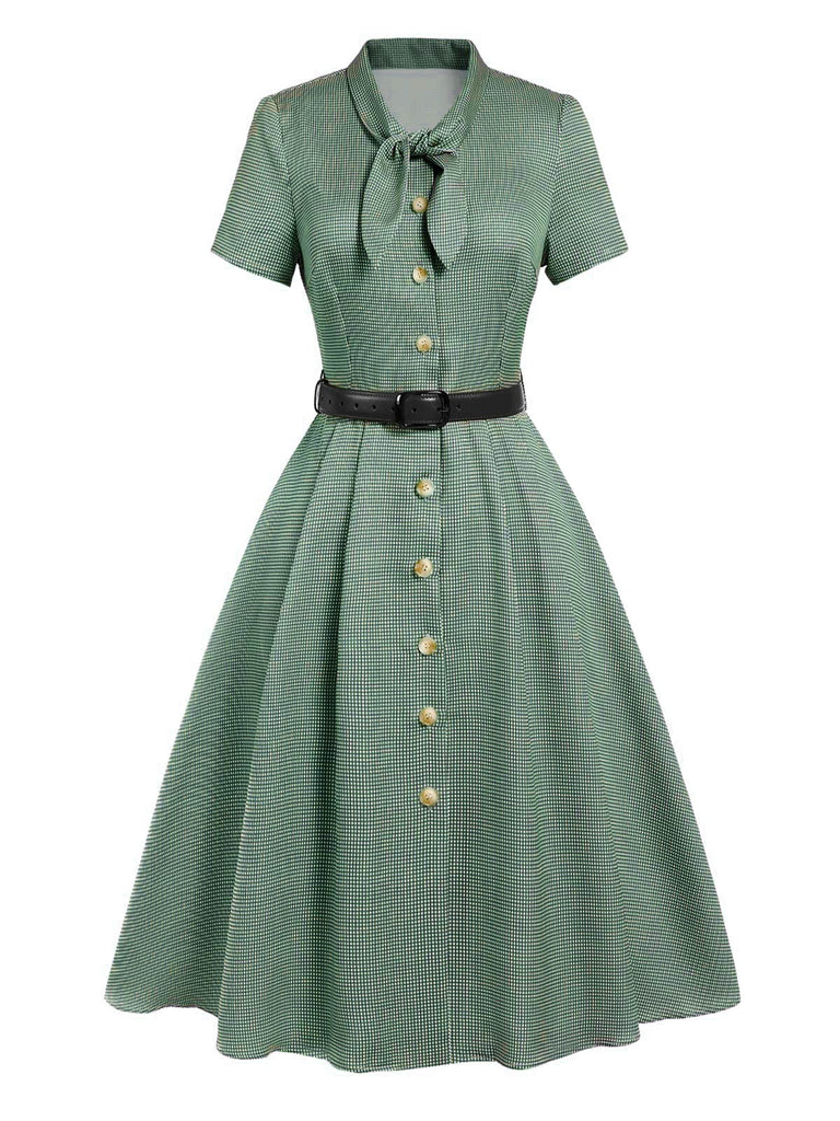 This 1940s Small Windowpane Plaid Dress wraps her in 1940s elegance, one twirl at a time