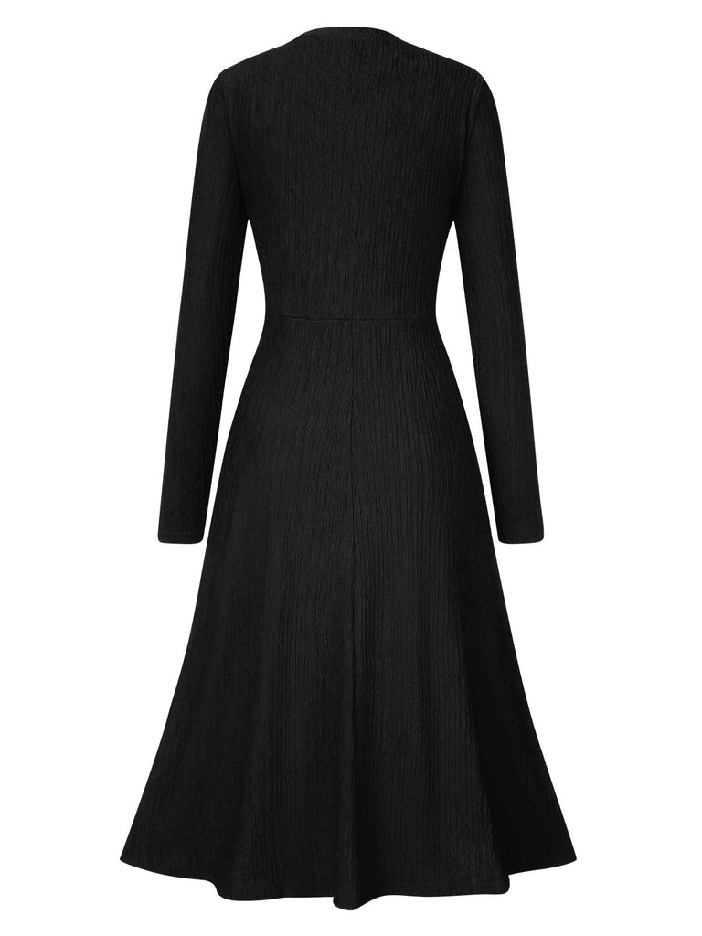 She slips into this 1940s V-Neck Wrap Waist A-Line Midi Dress and suddenly it's a 1940s daydream