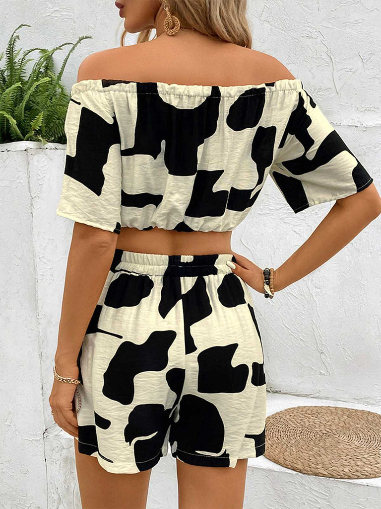 2PCS Black 1950s Geometric Off-Shoulder Drawstring Top & Shorts - vintage fashion, retro style, classic black