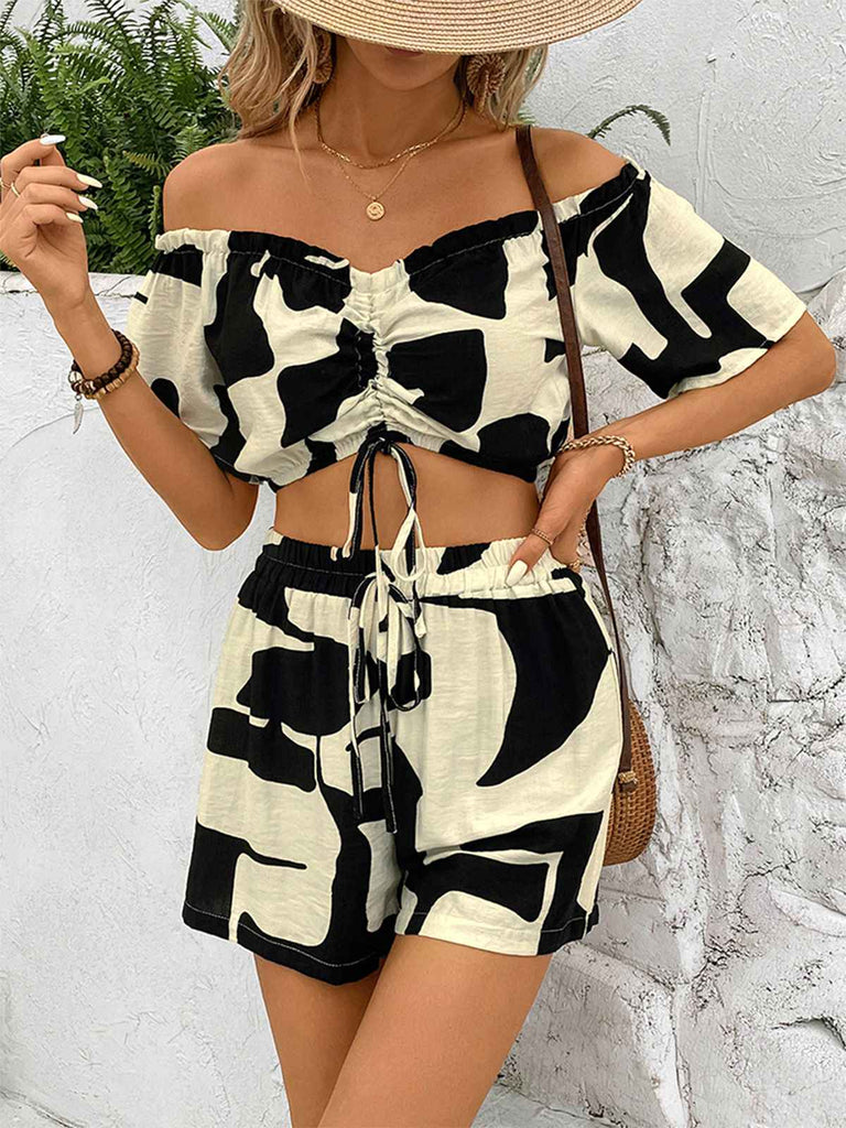 2PCS Black 1950s Geometric Off-Shoulder Drawstring Top & Shorts - vintage fashion, retro style, classic black