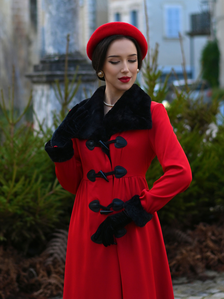 1950s Red And Black Fur Collar Coat | Retro Stage 1950s Red And Black Fur Collar Coat | Retro Stage