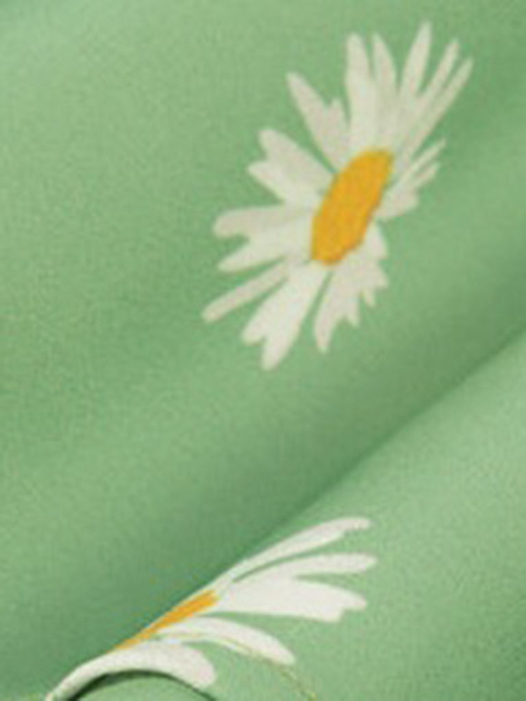 She slips into this 1950s Botanical Print Strap High Waist Dress and suddenly it's a 1950s daydream
