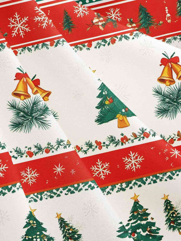 This 1950s Christmas Tree Patchwork Bow Belted Swing Dress wraps her in 1950s elegance, one twirl at a time