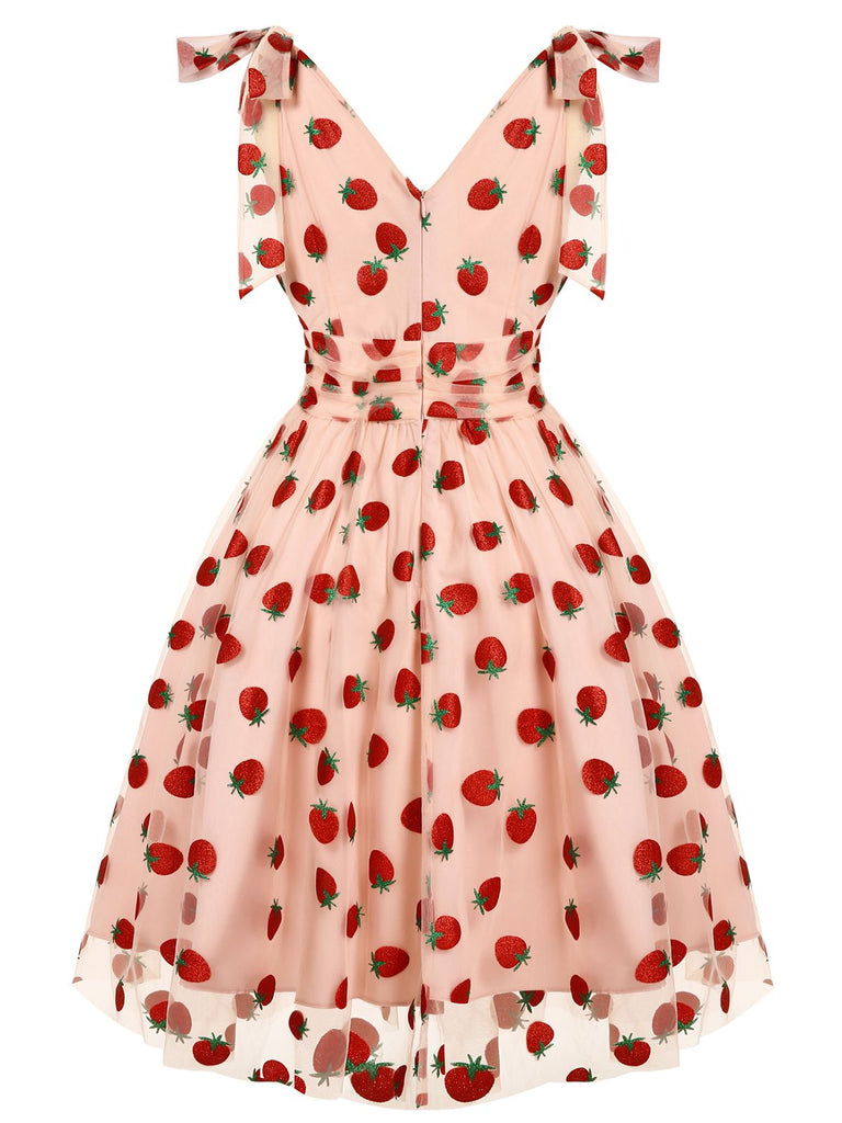 1950s Daisy Mesh Swing Dress: beautiful vintage dress, retro fashion, elegant style with timeless appeal