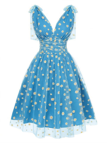 Shop Vintage Blue Clothing Online | Retro Stage Shop Vintage Blue Clothing Online | Retro Stage