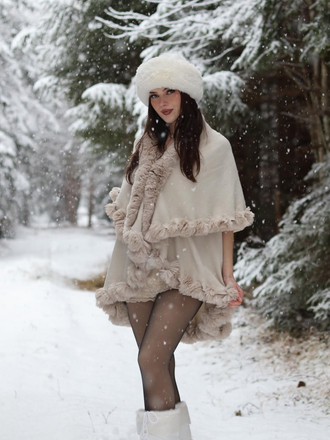 1950s Fur Collar Double Layer Cape Shawl - vintage fashion, retro style