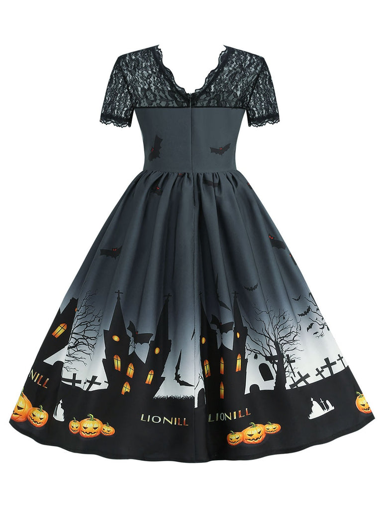 This 1950s Halloween Lace Patchwork Short Sleeves Dress wraps her in 1950s elegance, one twirl at a time
