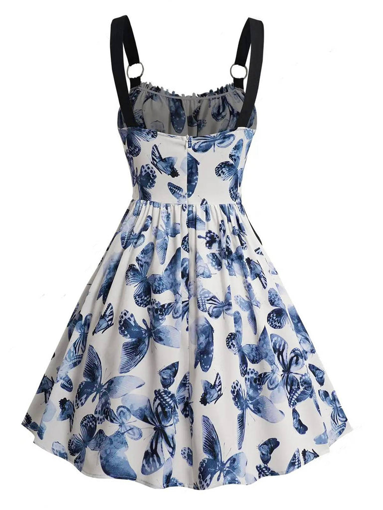 She slips into this 1950s Roses Straps Lace-Up Pleated Dress and suddenly it's a 1950s daydream