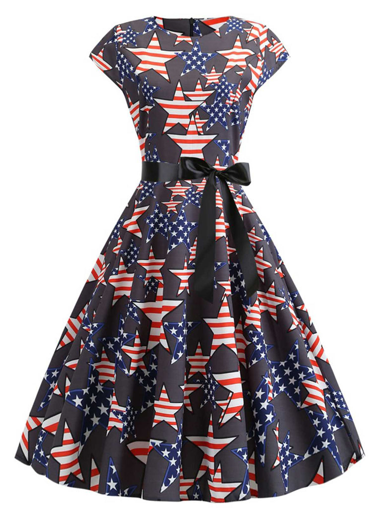 She slips into this 1950s Round Neck Stars Belted Dress and suddenly it's a 1950s daydream