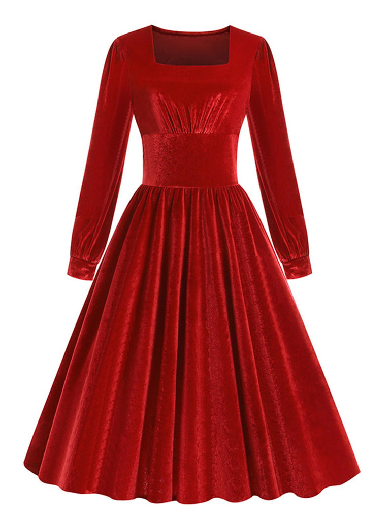 She slips into this 1950s Solid Square Neck Velvet Dress and suddenly it's a 1950s daydream