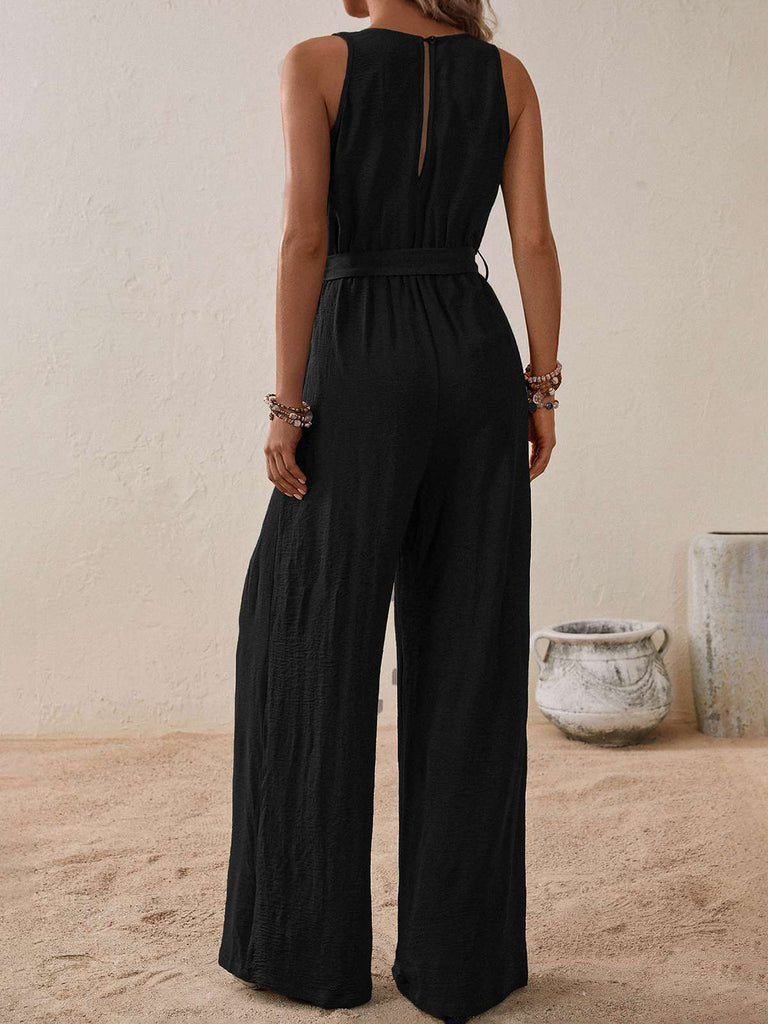 This 1950s Surplice V-Neck Solid Belted Jumpsuit carries 1950s stories waiting to be told