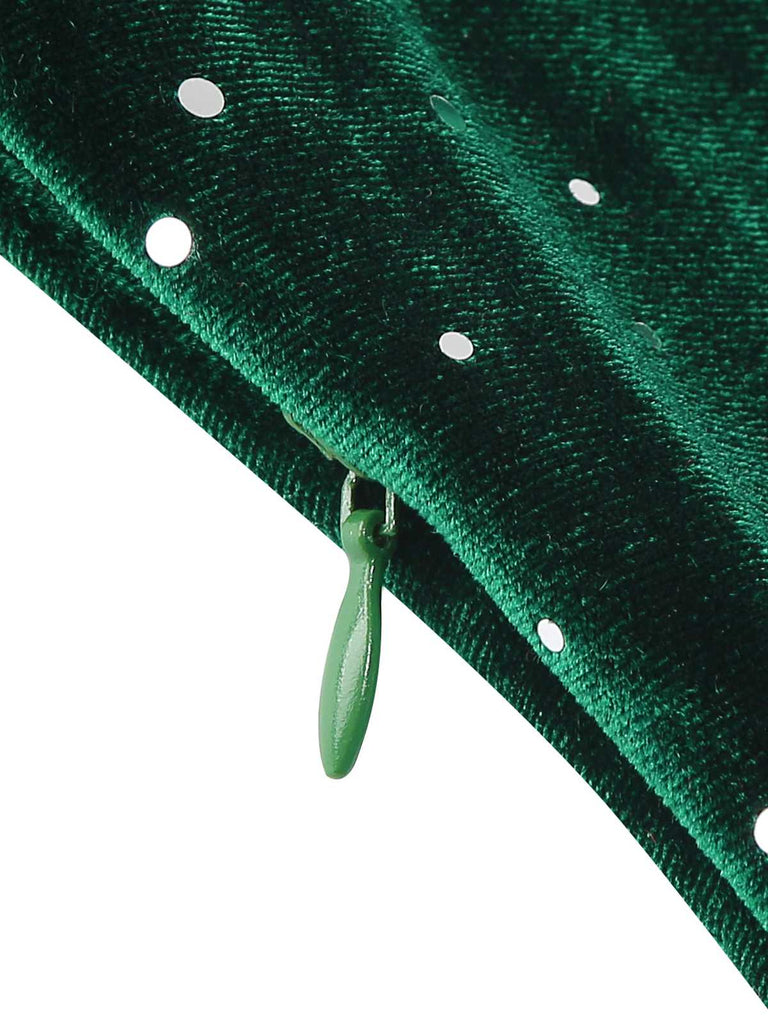 This 1950s Velvet Sparkling Solid A-Line Dress wraps her in 1950s elegance, one twirl at a time