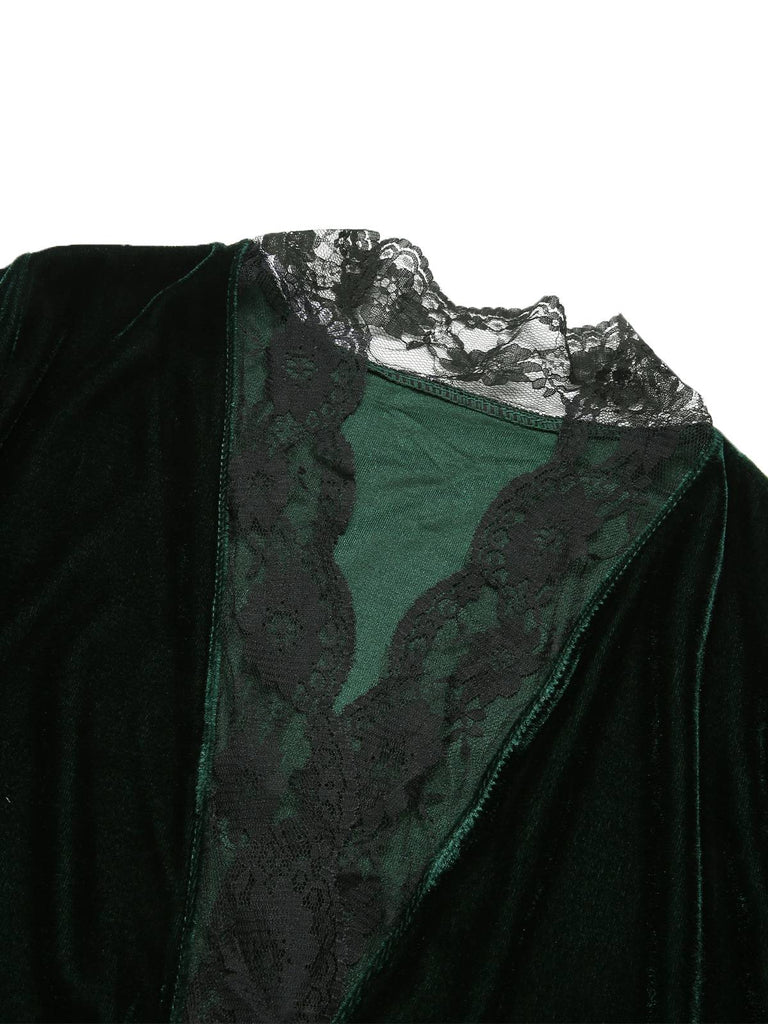 1970s Lace Trim Velvet Lounge | 1970s | vintage fashion, retro style