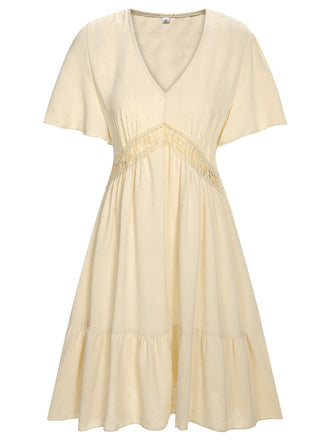 This 1970s Solid V-Neck Splicing Lace Flare Dress wraps her in 1970s elegance, one twirl at a time
