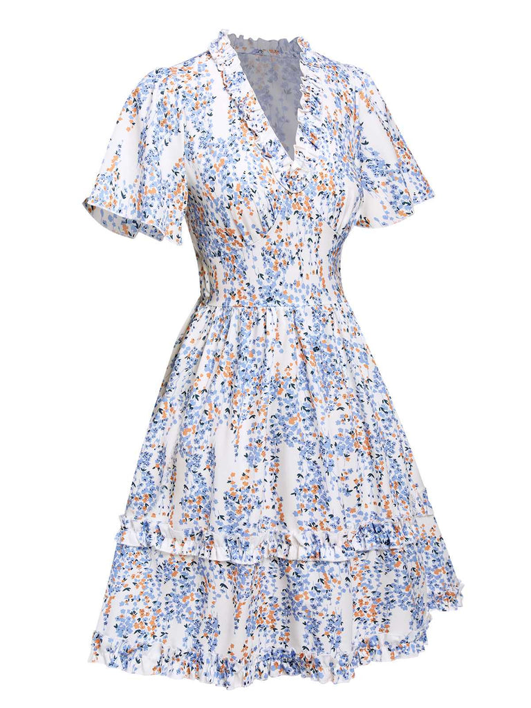 1970s V-Neck Ditsy Floral Wrinkle Dress: where 1970s romance meets her modern spirit