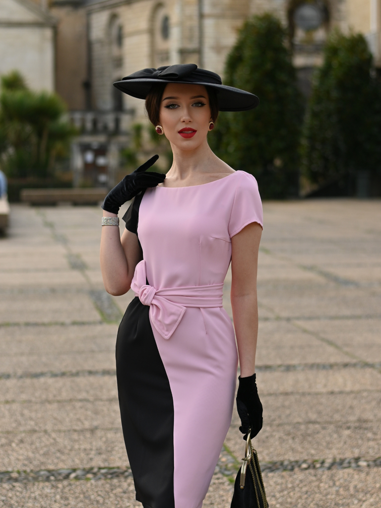 Black & Pink 1960s Boat Neck Contrast Belted Dress