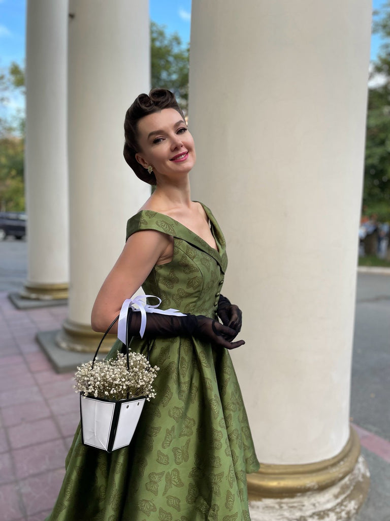Green 1950s Off-Shoulder Vintage Dress