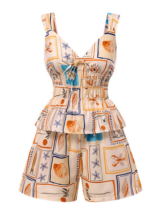 She pairs this 2PCS Multicolor 1940s Marine Life Prints Top & Shorts with confidence and 1940s charm