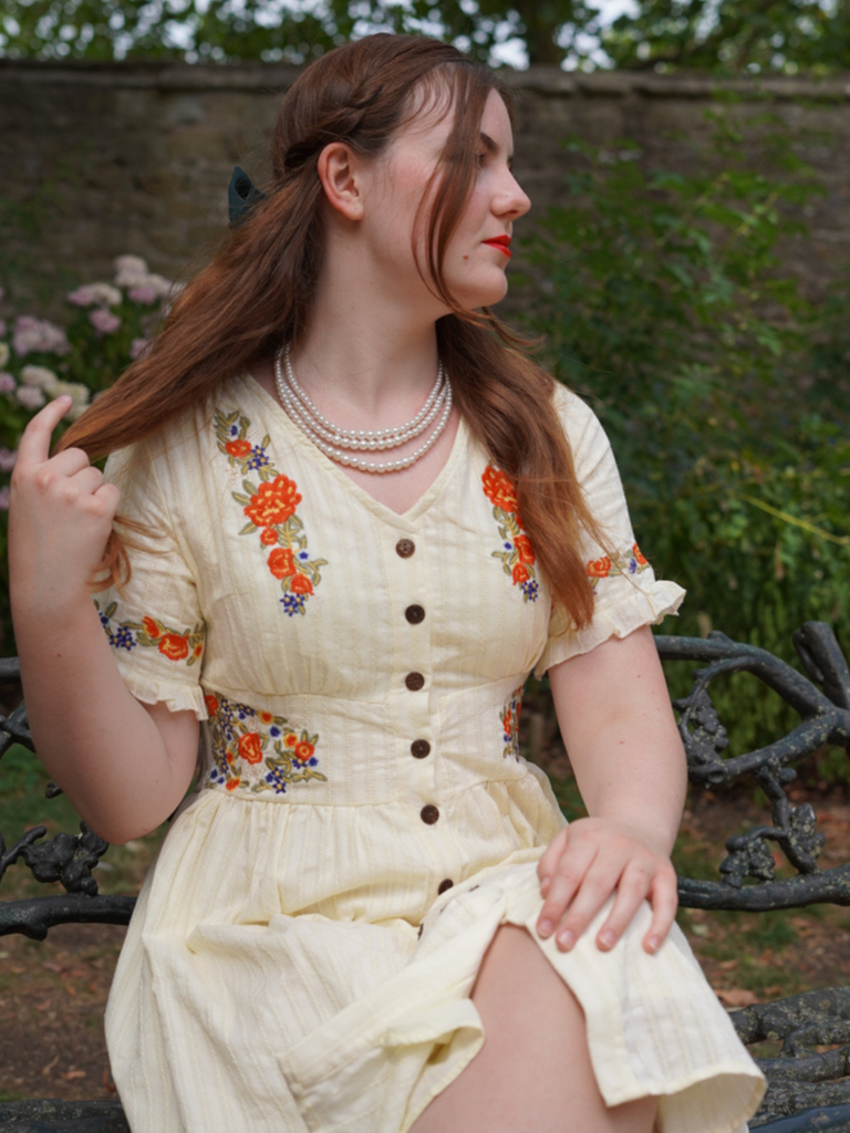 Pure Cotton Beige 1940s V-Neck Floral Dress