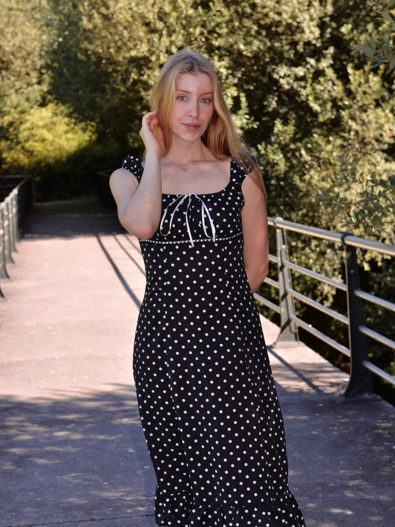 1940s Square Neck Polka Dot Ruffle Dress