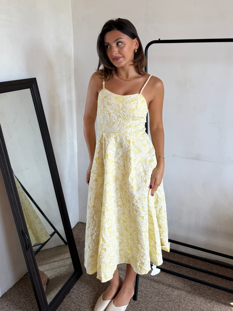 Yellow 1950s Floral Jacquard Textured Spaghetti Strap Midi Dress