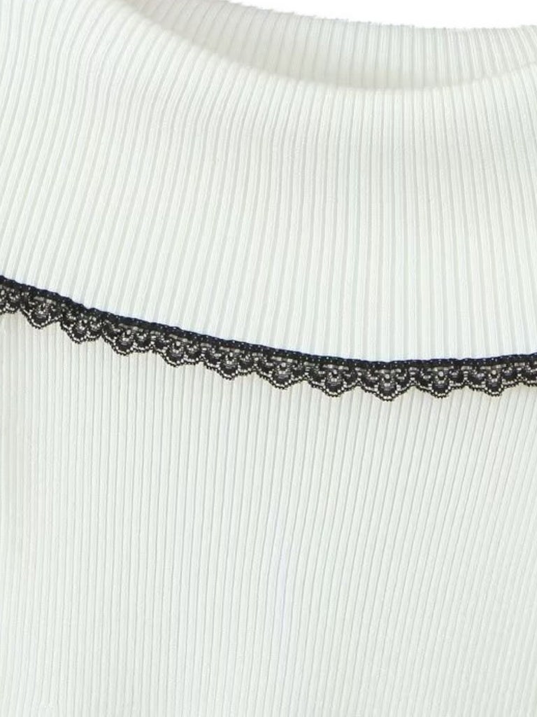 White 1970s Off-Shoulder Lace Knitted Dress