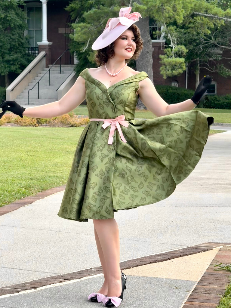 Green 1950s Off-Shoulder Vintage Dress