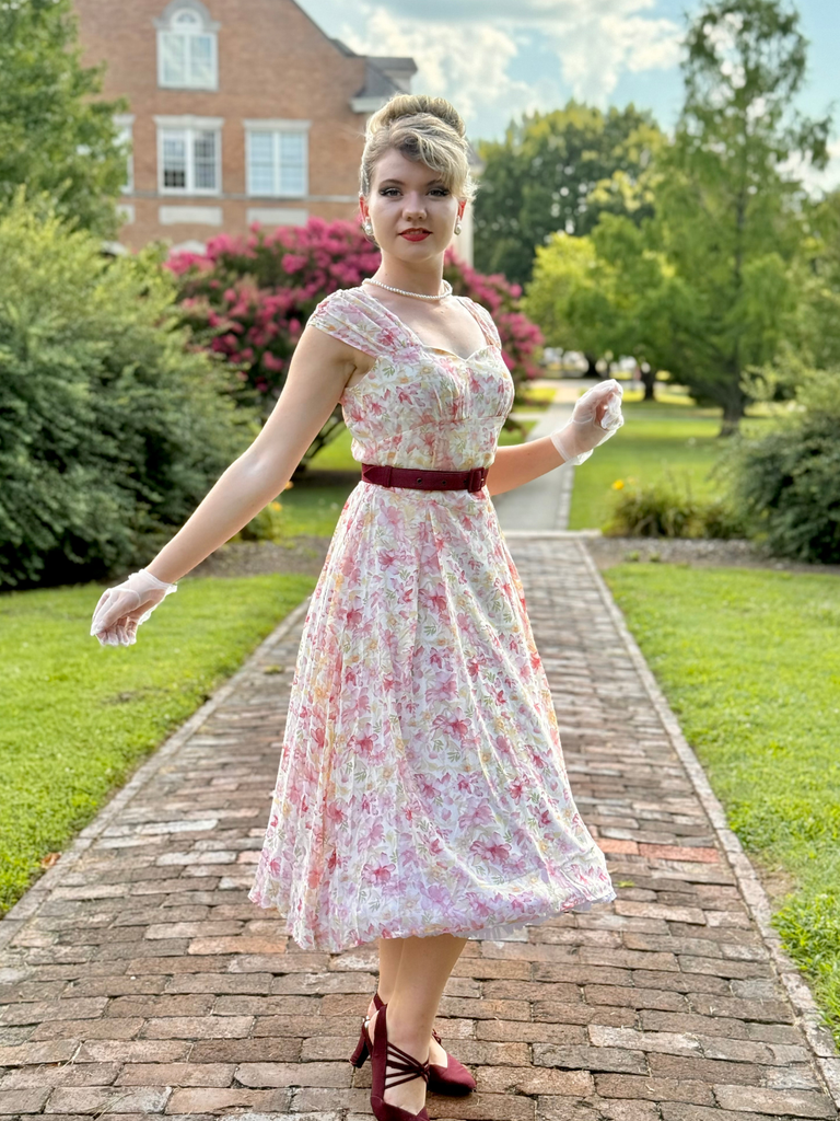 Pink 1950s Floral Sweetheart Neck Bow Dress