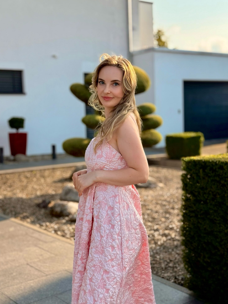 Pink 1950s Floral Jacquard Textured Spaghetti Strap Midi Dress