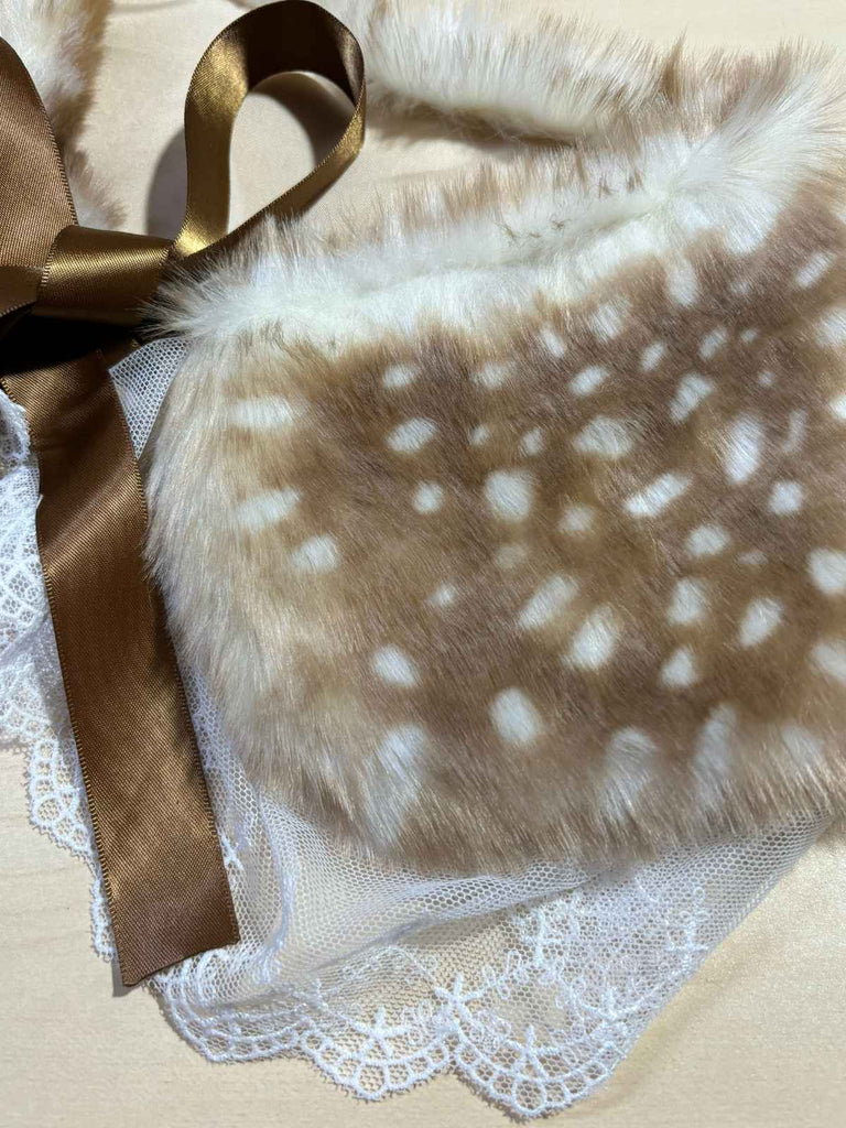 Retro Lace Trim Deer Bow Faux Fur Collar
