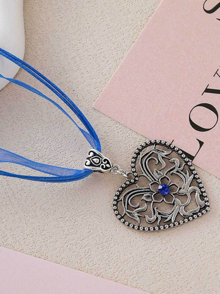 Vintage Ribbon Heart Flower Necklace