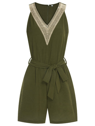 She finds her 1950s story in this Army Green 1950s Lace V-Neck Patchwork Romper