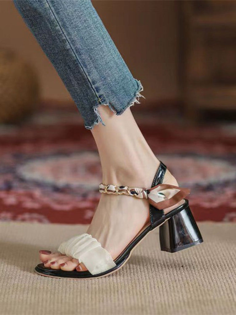 Black Pointed Toe High Heels, vintage shoes, retro heels - perfect for women who love vintage and retro fashion