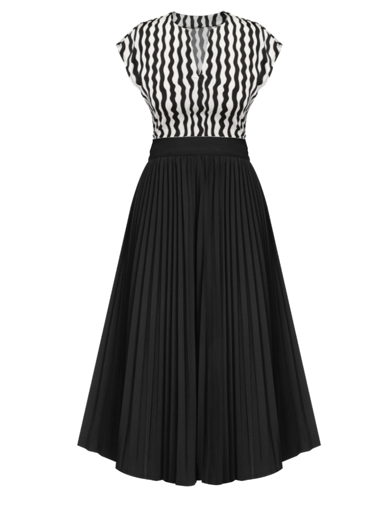 Black & White 1950s Curve Print Blouse — vintage elegance for the modern woman