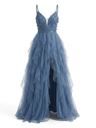 Elegant 1930s vintage-inspired prom dress featuring intricate appliqué details, shimmering tulle layers, glitter accents and dramatic side slit for formal events