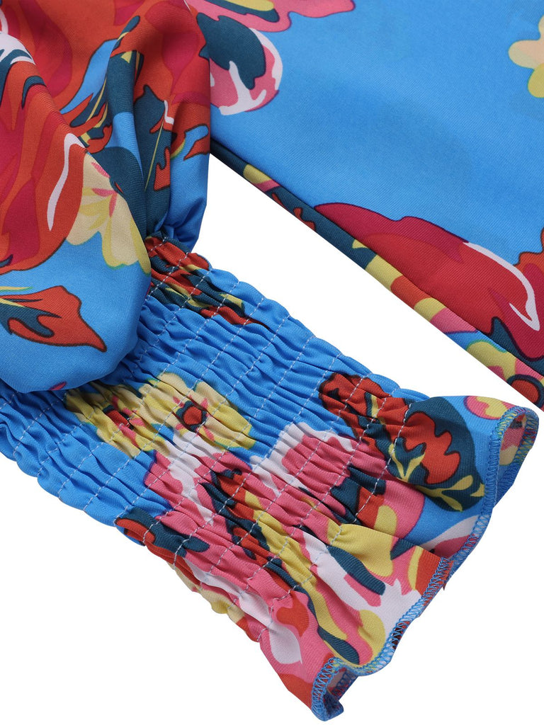 Blue 1970s Contrast Floral Bishop Sleeve Blouse — 1970s jazz-age spirit for her morning coffee