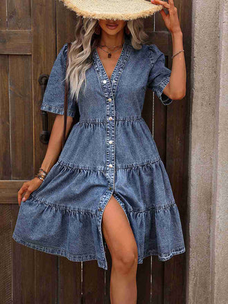 She slips into this Blue 1970s V-Neck Half Sleeves Denim Dress and suddenly it's a 1970s daydream