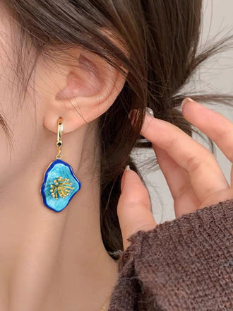 Blue Flower Pendant Earrings - vintage fashion, retro style