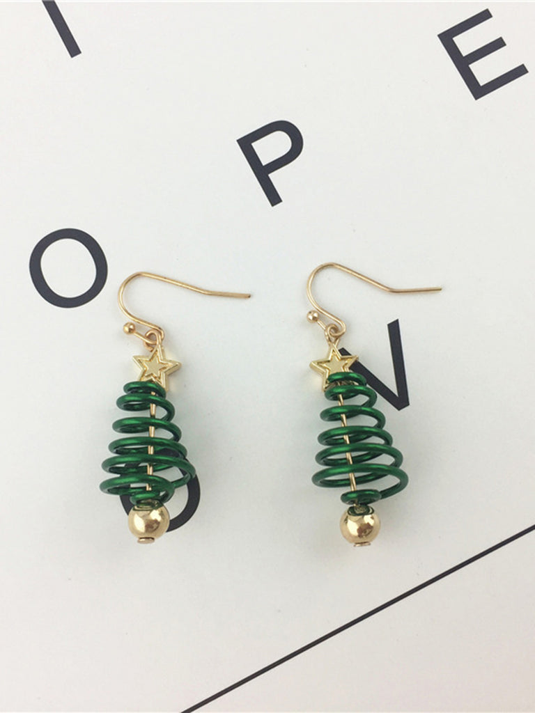 Christmas Tree Star Twist Earrings: vintage detail work for the woman who notices