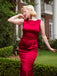She slips into this Deep Red 1930s Solid Bow Decor Fishtail Dress and suddenly it's a 1930s daydream