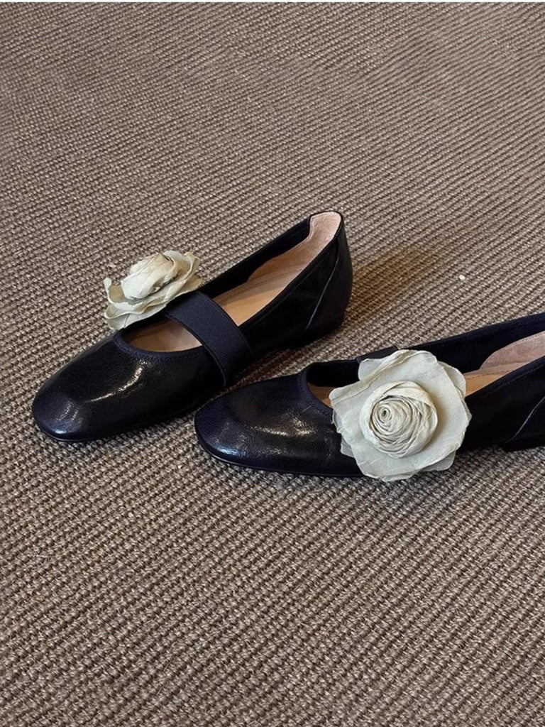 Removable 3D Floral Faux-Lambskin Mary Jane Flat Shoes, vintage fashion, retro style, classic design, women, elegant