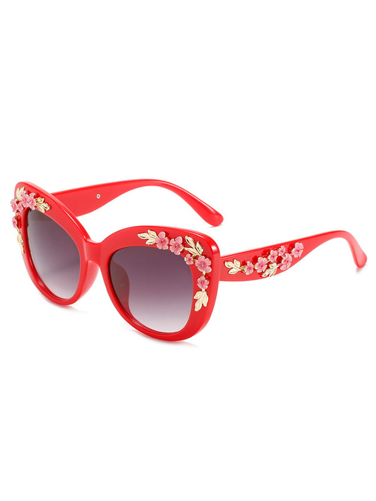 Floral Plastic Gradient Sunglasses — vintage elegance for the modern woman