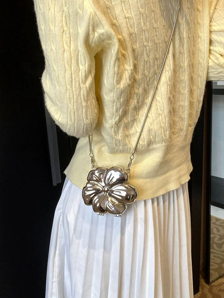 Flower Shape Alloy Chain Mini Bag - vintage fashion, retro style