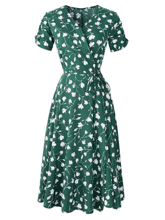She slips into this Green 1940s V-Neck Floral Dress and suddenly it's a 1940s daydream