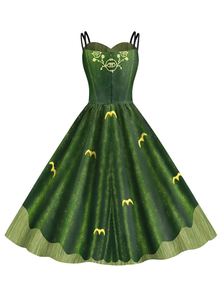 This Green 1950s Halloween Double Straps Patchwork Dress wraps her in 1950s elegance, one twirl at a time
