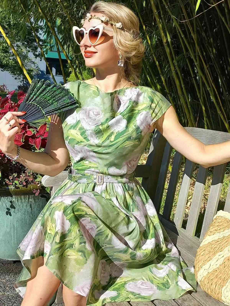 Green 1960s Oil-Painting Rose Dress: timeless style reimagined
