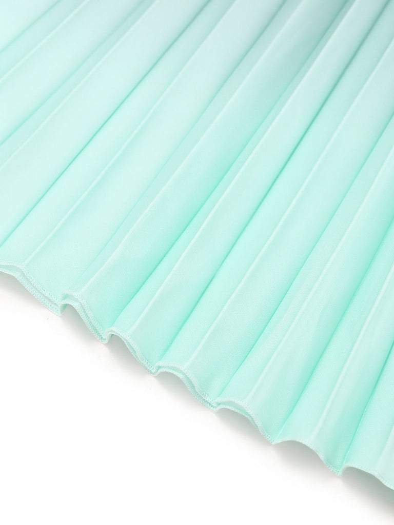 Close-up of a light blue corrugated plastic sheet